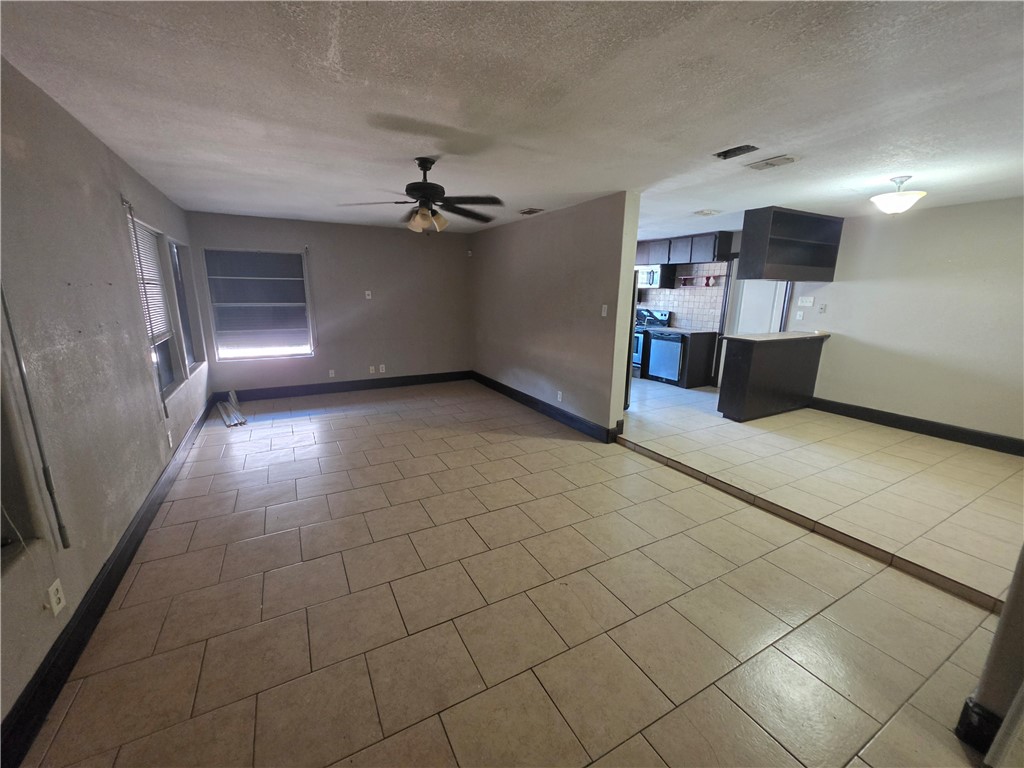 705 Lansdown Drive Corpus Christi TX 78412