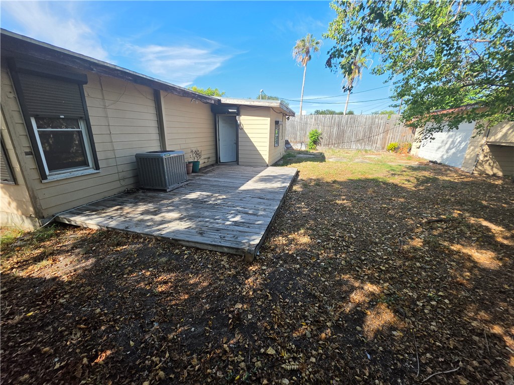 705 Lansdown Drive Corpus Christi TX 78412