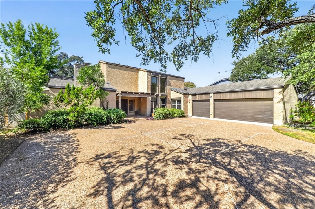 5305 Greenbriar Drive Corpus Christi TX 78413