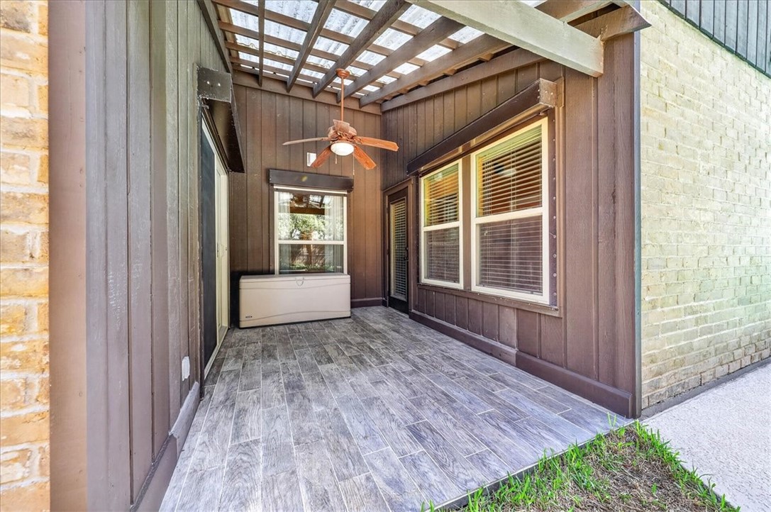 5305 Greenbriar Drive Corpus Christi TX 78413