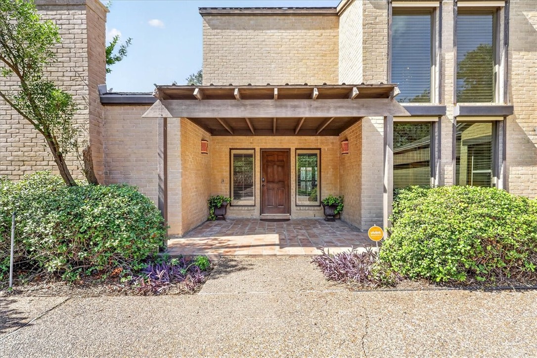 5305 Greenbriar Drive Corpus Christi TX 78413