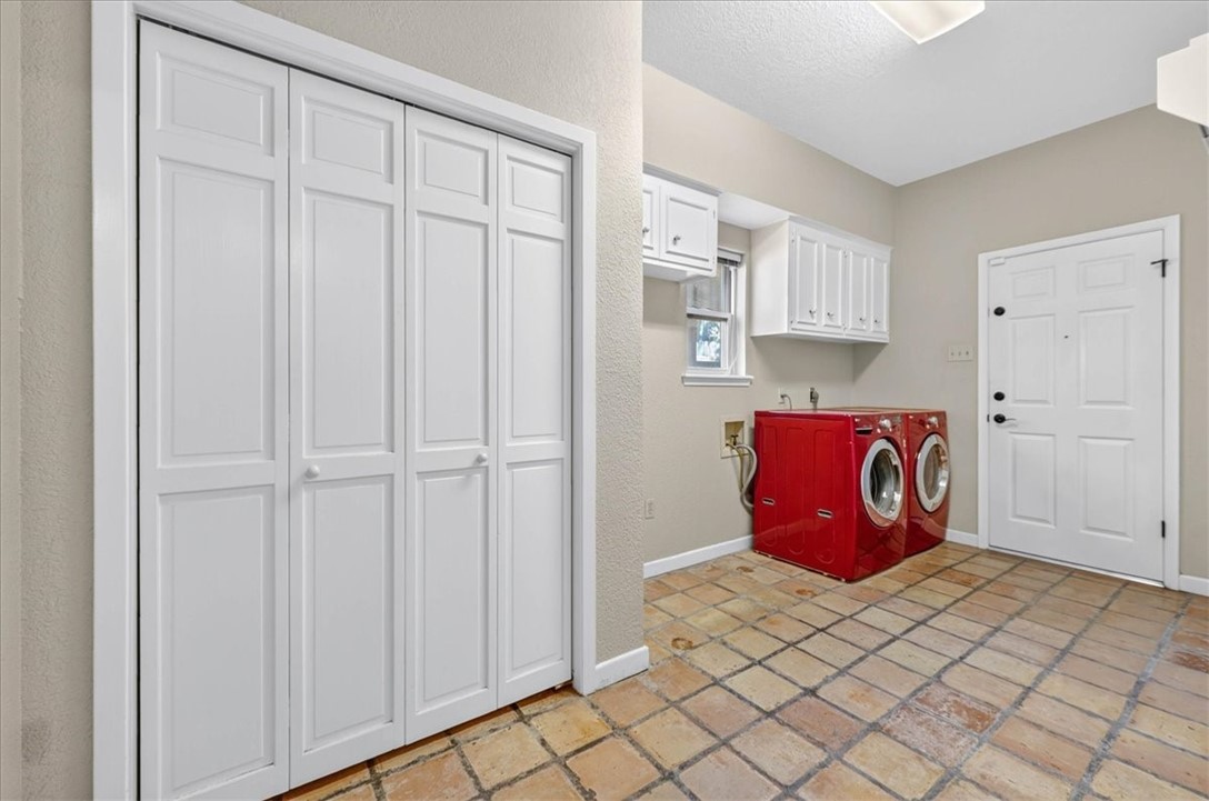 5305 Greenbriar Drive Corpus Christi TX 78413