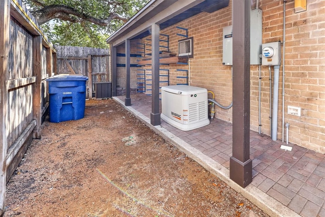5305 Greenbriar Drive Corpus Christi TX 78413