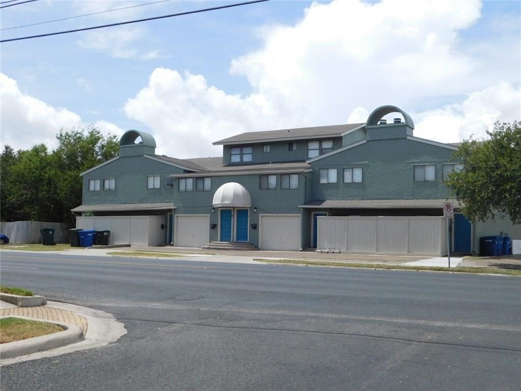2725 Santa Fe St E Corpus Christi TX 78404