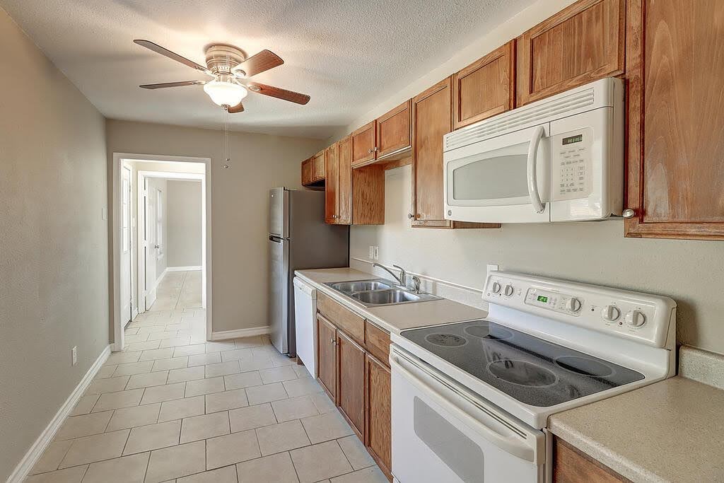 4946 Monitor Street Corpus Christi TX 78415
