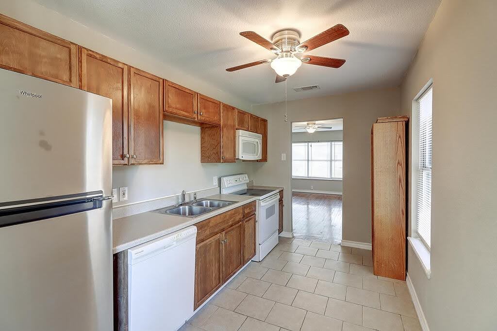 4946 Monitor Street Corpus Christi TX 78415