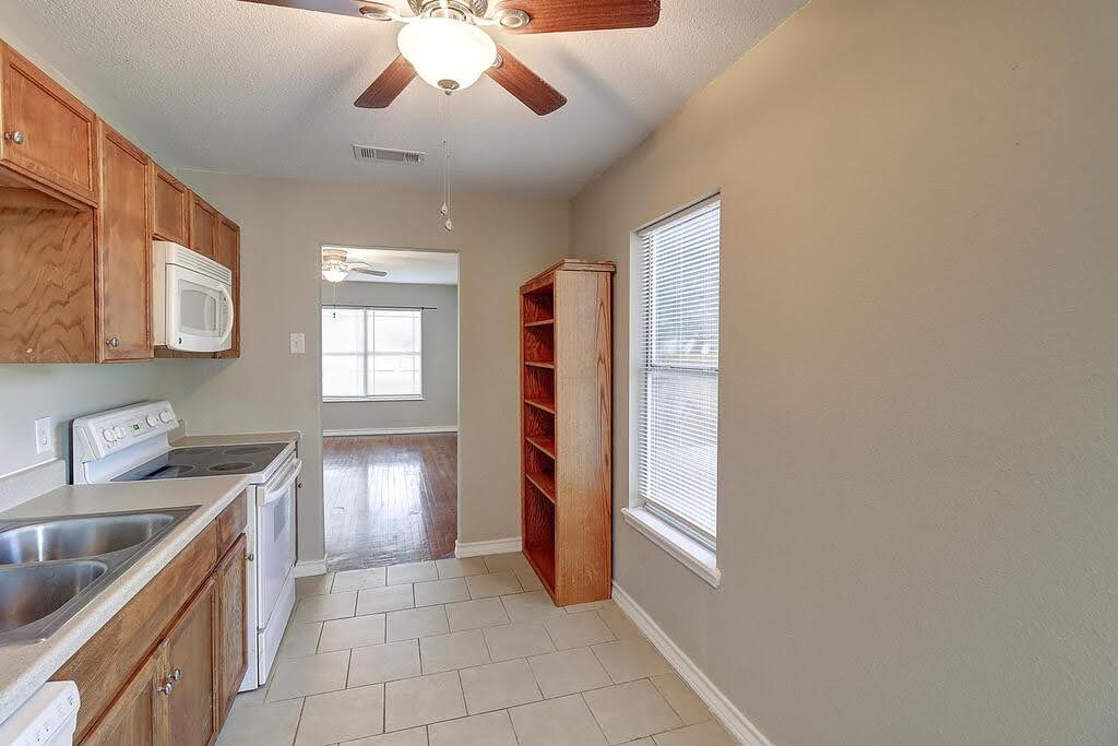 4946 Monitor Street Corpus Christi TX 78415