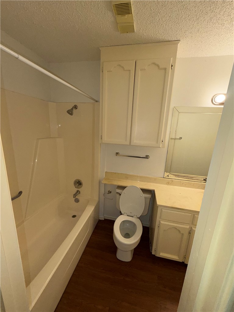 5180 Middlecoff Corpus Christi TX 78413