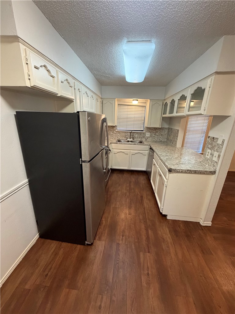 5180 Middlecoff Corpus Christi TX 78413
