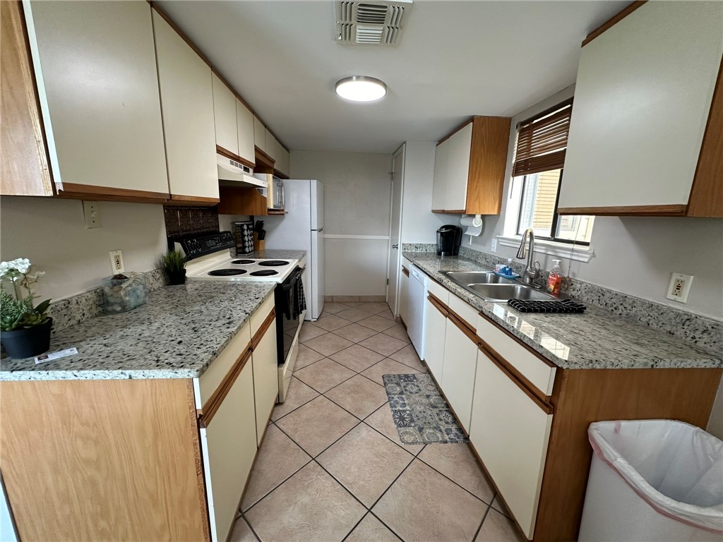 15425 Fortuna Bay Drive 207 Corpus Christi TX 78418