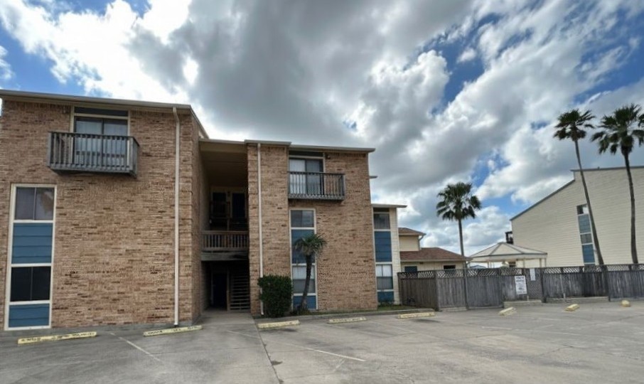 15425 Fortuna Bay Drive 207 Corpus Christi TX 78418