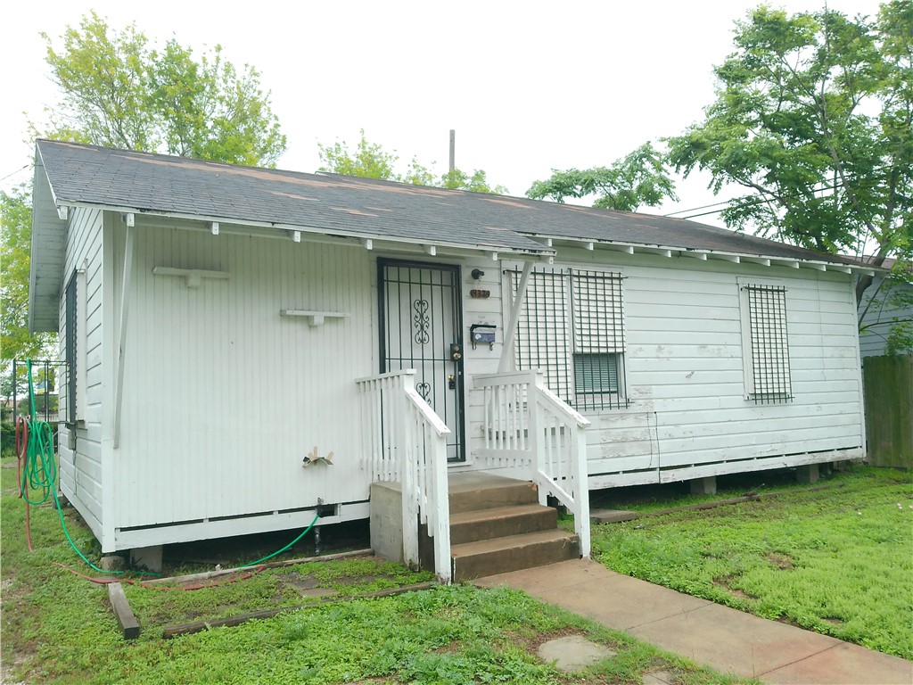 4326 Vestal Street Corpus Christi TX 78416