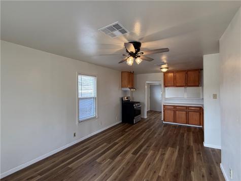 2106 Harvard Street Corpus Christi TX 78416