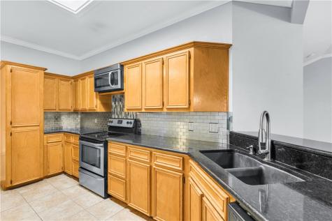 7658 Clearbrook Drive Corpus Christi TX 78413