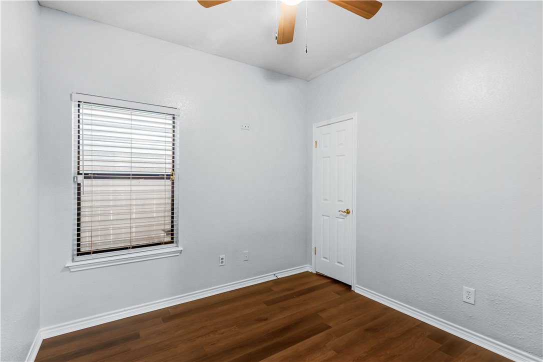 7658 Clearbrook Drive Corpus Christi TX 78413