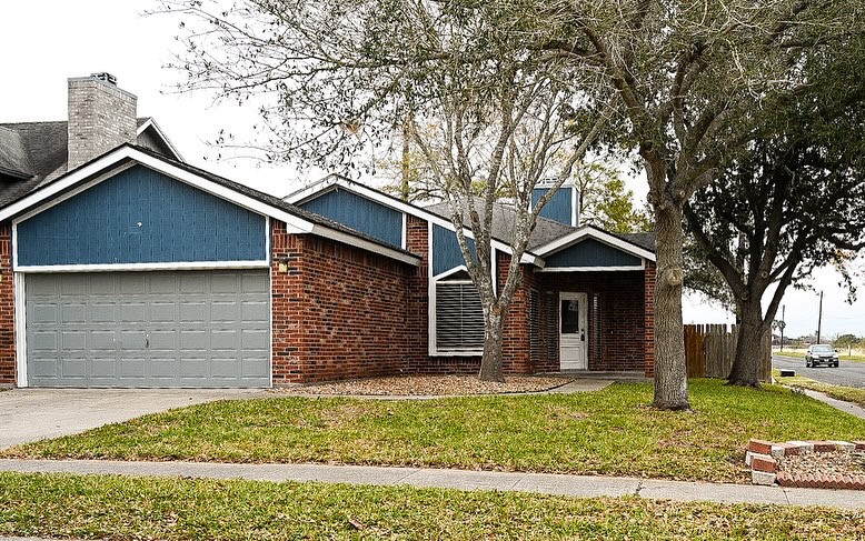7658 Clearbrook Drive Corpus Christi TX 78413