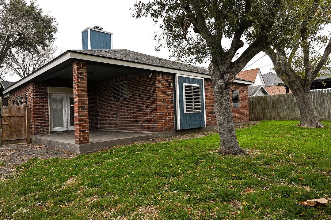 7658 Clearbrook Drive Corpus Christi TX 78413