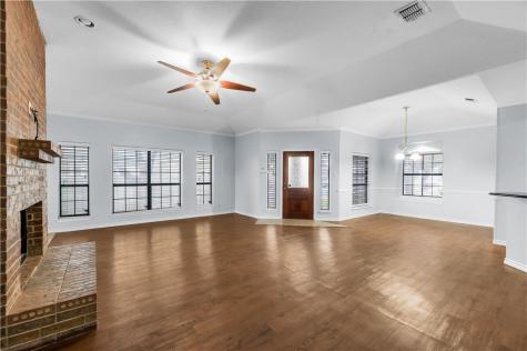 7658 Clearbrook Drive Corpus Christi TX 78413