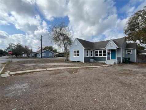 1253 Logan Avenue Corpus Christi TX 78404