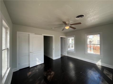 1253 Logan Avenue Corpus Christi TX 78404