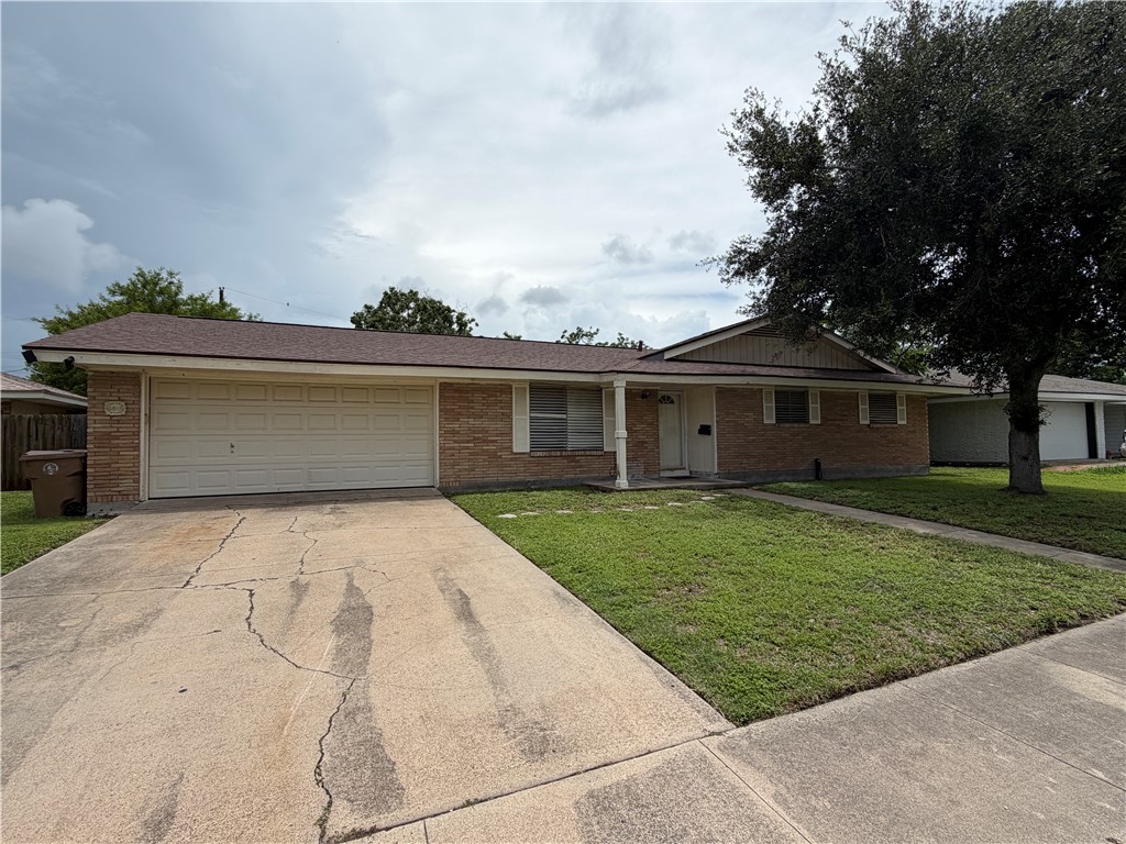 4406 Donegal Drive Corpus Christi TX 78413