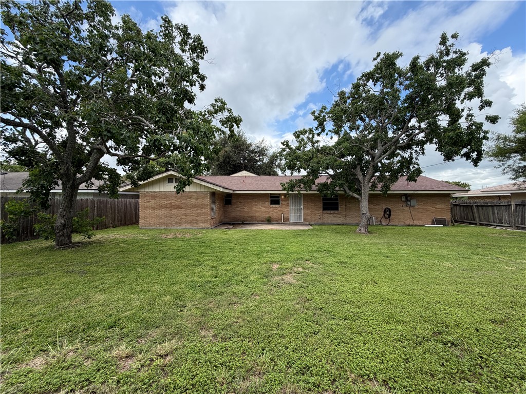 4406 Donegal Drive Corpus Christi TX 78413
