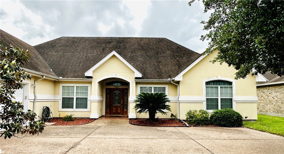 5822 Beauvais Drive Corpus Christi TX 78414