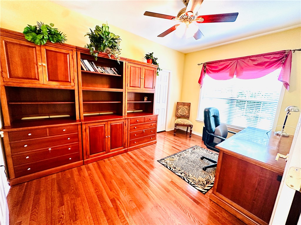 5822 Beauvais Drive Corpus Christi TX 78414