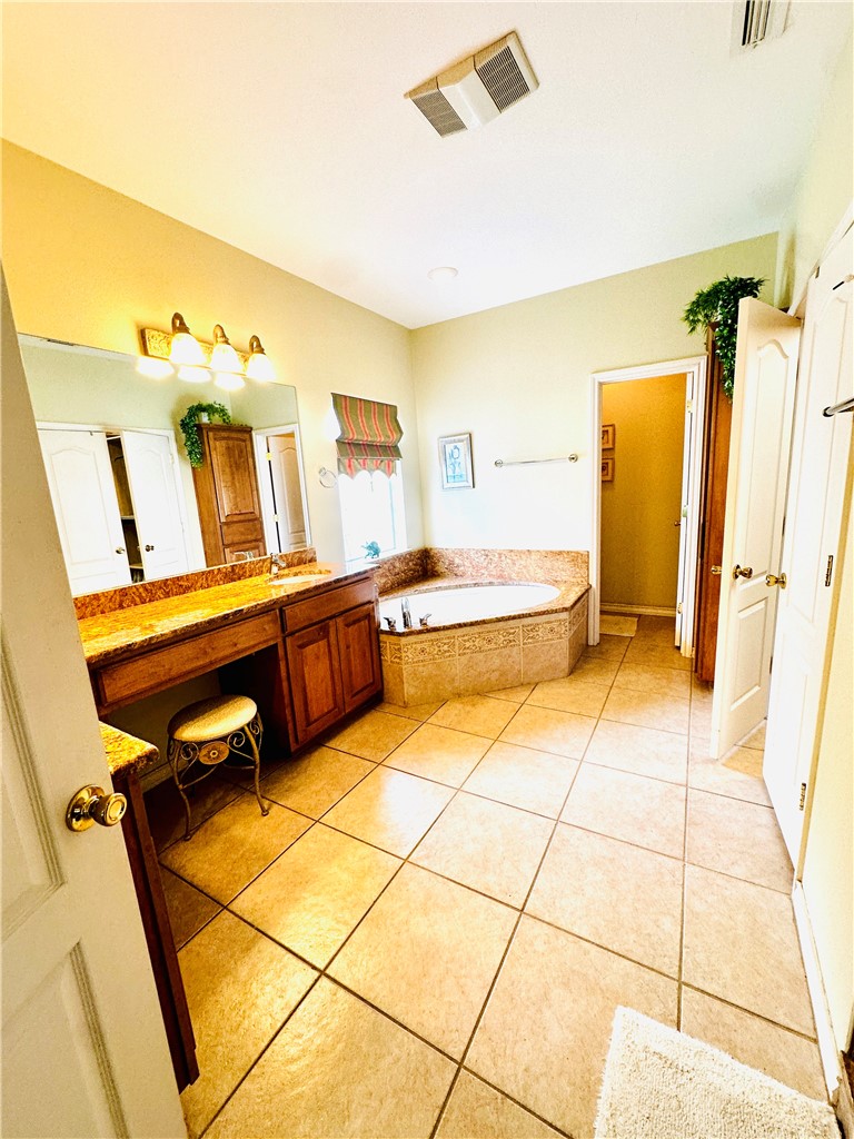 5822 Beauvais Drive Corpus Christi TX 78414