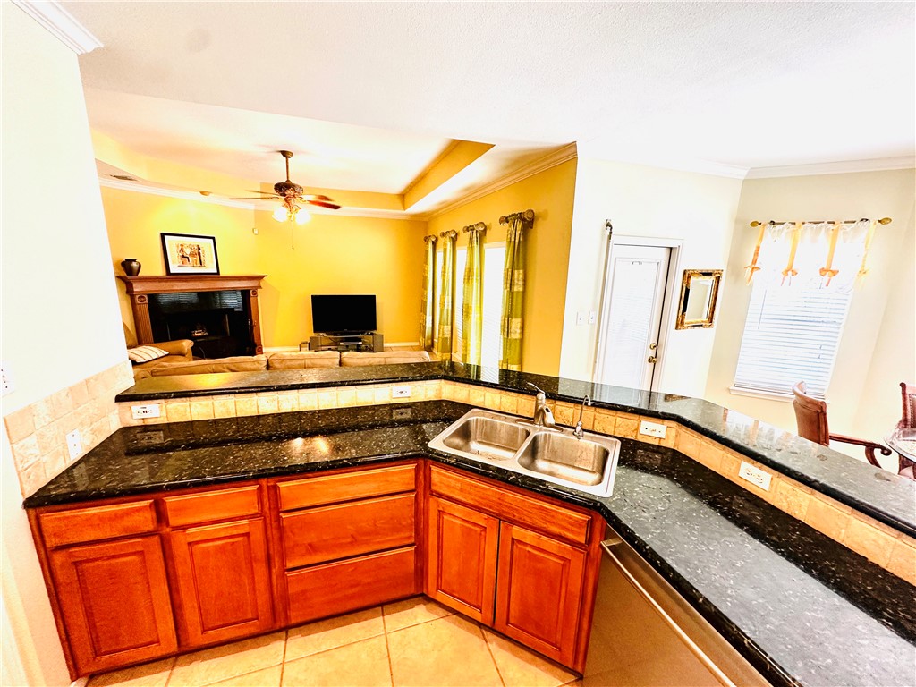 5822 Beauvais Drive Corpus Christi TX 78414
