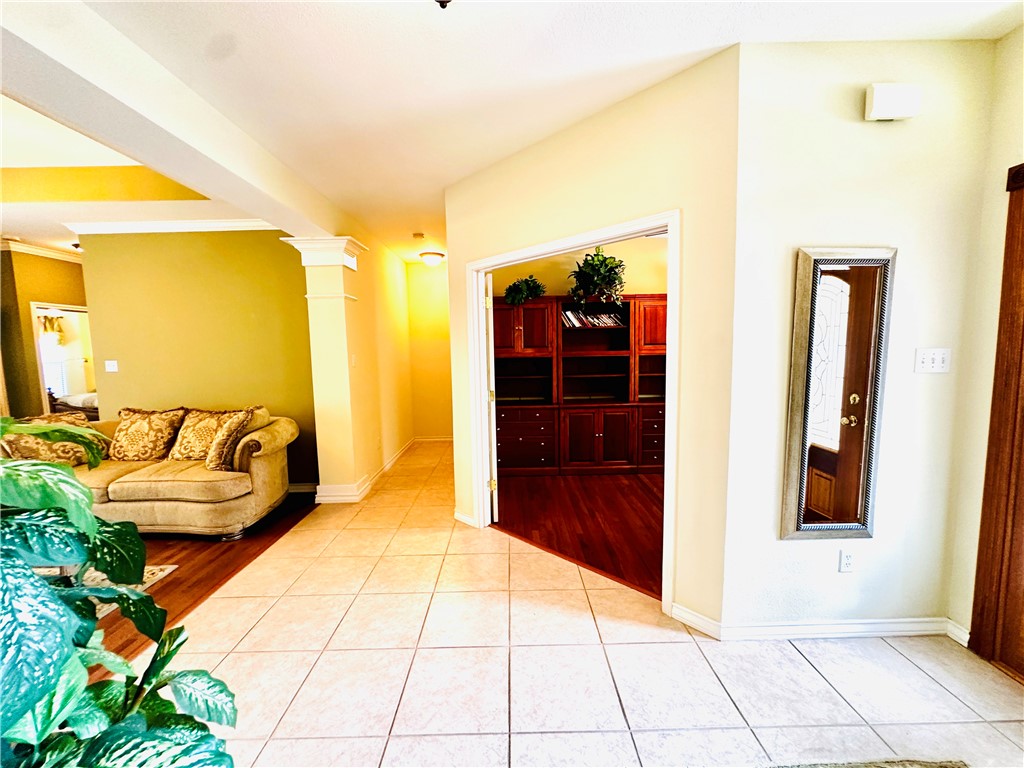 5822 Beauvais Drive Corpus Christi TX 78414