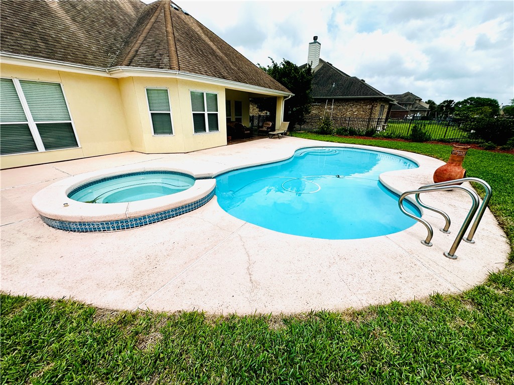5822 Beauvais Drive Corpus Christi TX 78414