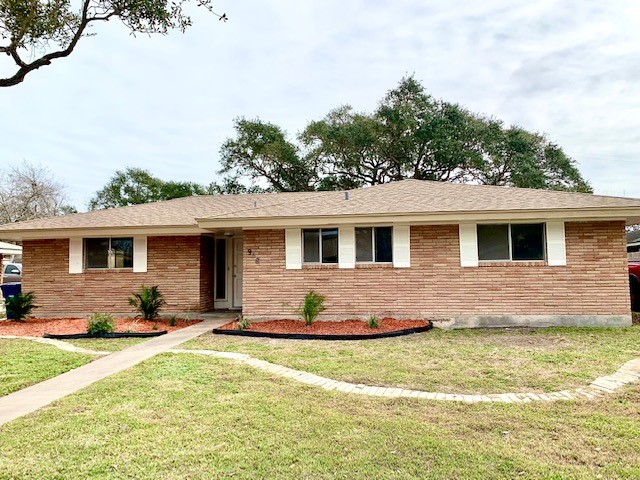 918 Meadowbrook Drive Corpus Christi TX 78412