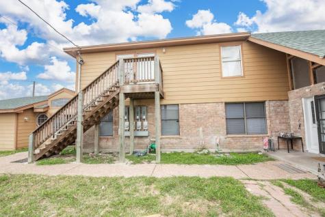 4107 Highway 35 S 2 Rockport TX 78382