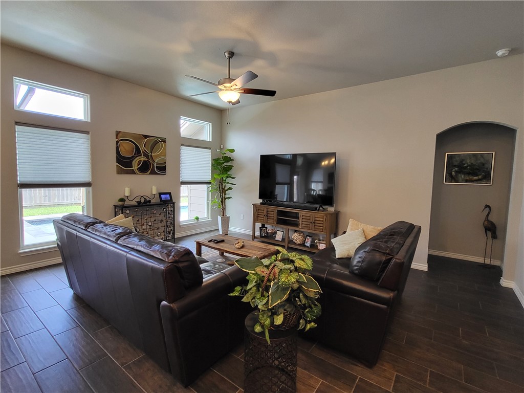 7734 Stampede Drive Corpus Christi TX 78414