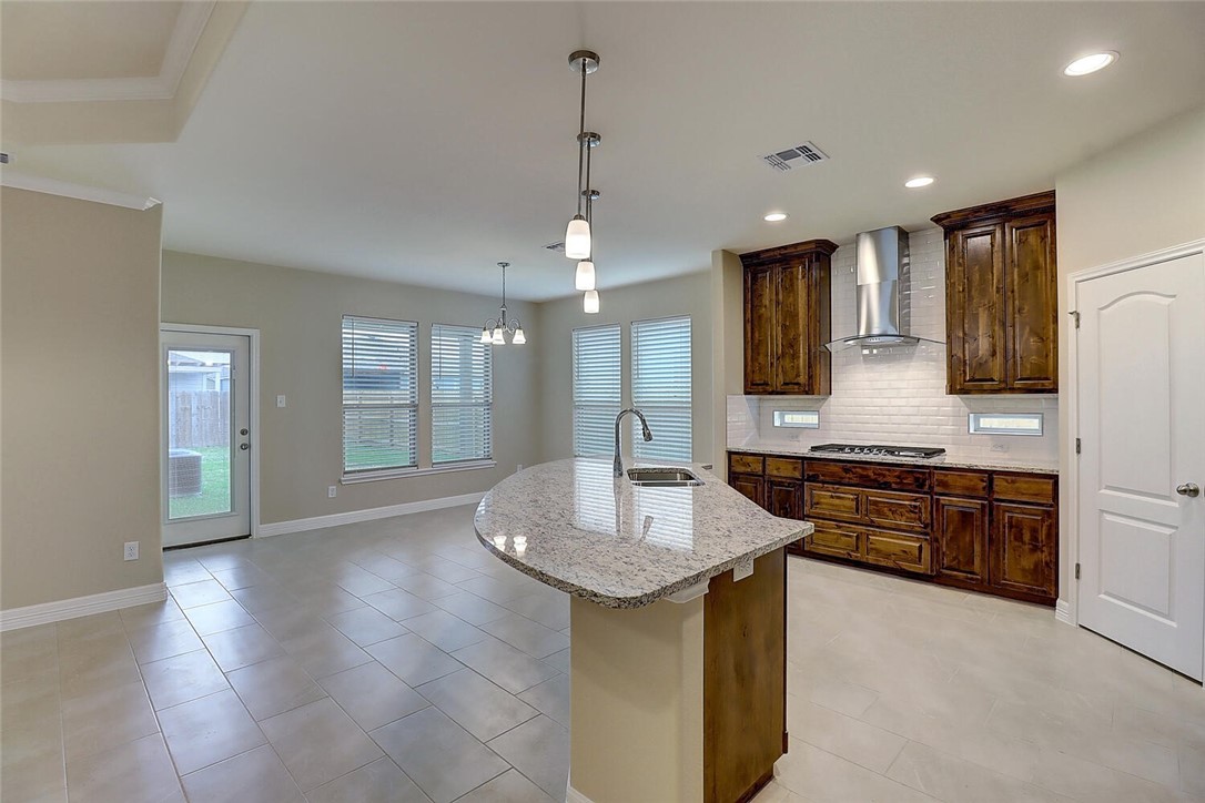 2202 Crystal Bay Drive Corpus Christi TX 78414