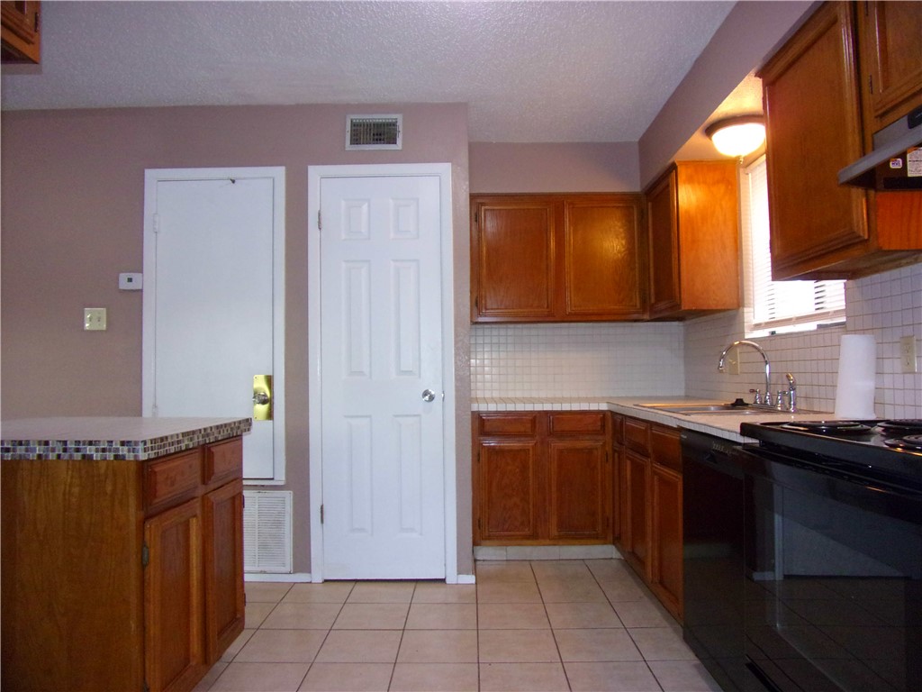 6621 Rhine Dr A Corpus Christi TX 78412