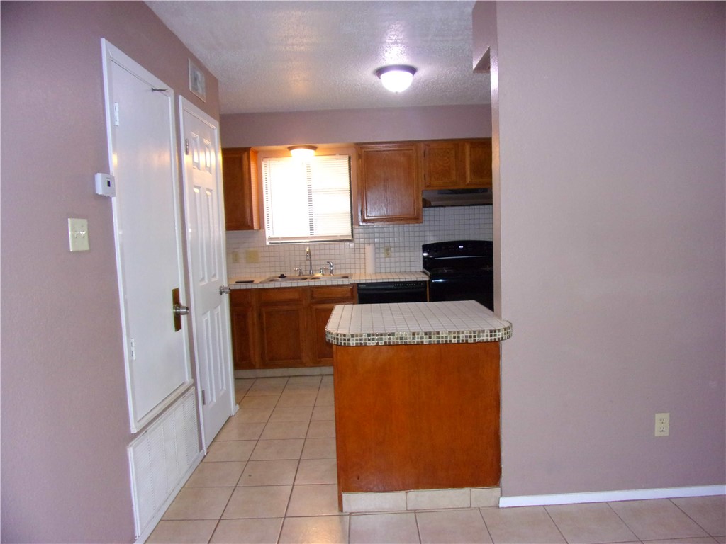 6621 Rhine Dr A Corpus Christi TX 78412