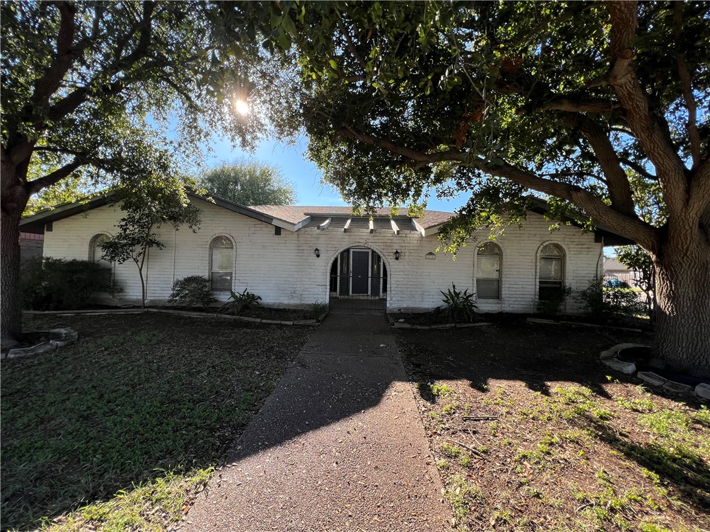 222 Poesta Drive Portland TX 78374