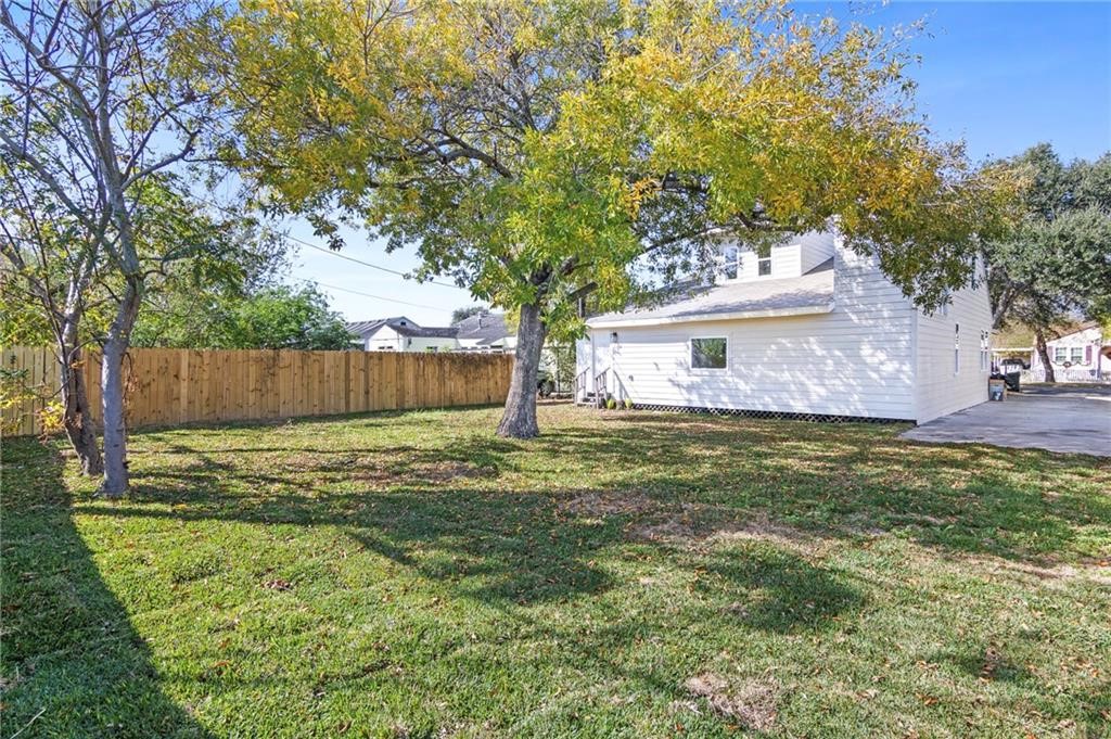 346 W Saxet Drive Corpus Christi TX 78408