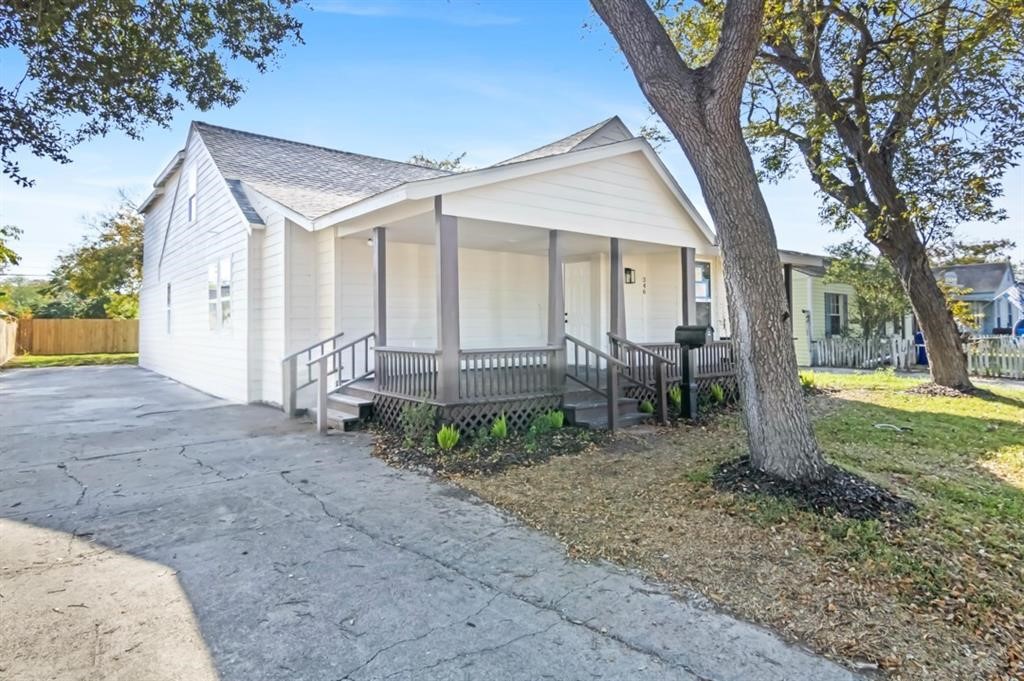 346 W Saxet Drive Corpus Christi TX 78408