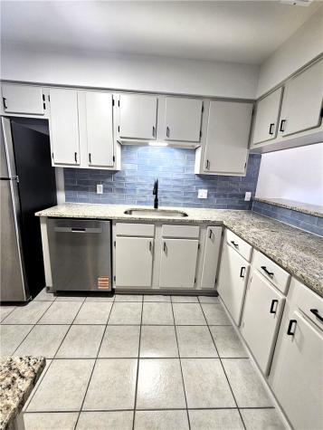 4802 Delwood Street 3 Corpus Christi TX 78413