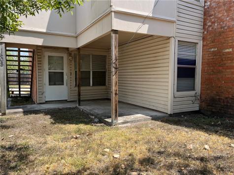 1408 Moore Avenue B Portland TX 78374