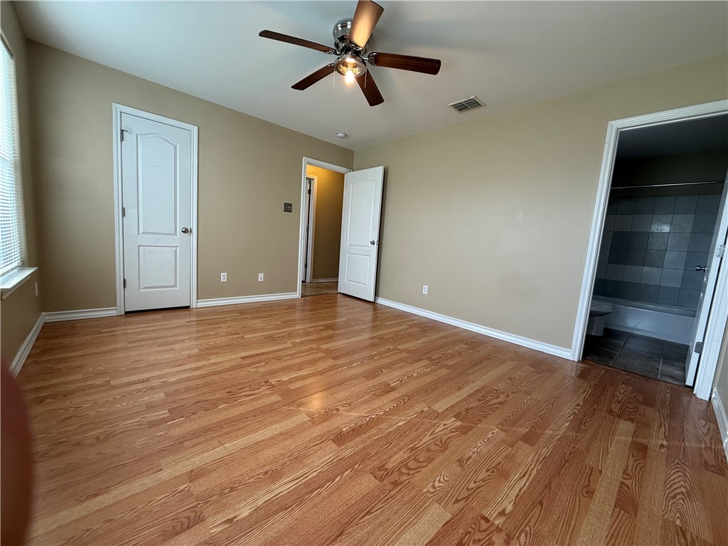 512 Lakeside Drive Corpus Christi TX 78418