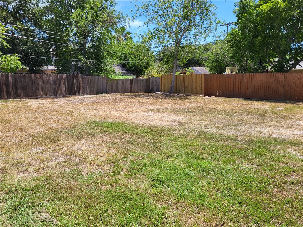 425 Clifford Street 7 Corpus Christi TX 78404