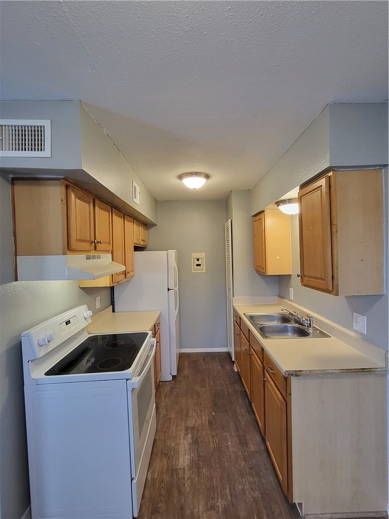 425 Clifford Street 7 Corpus Christi TX 78404