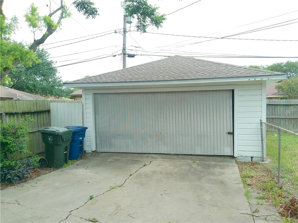 530 Hopper Drive Corpus Christi TX 78411
