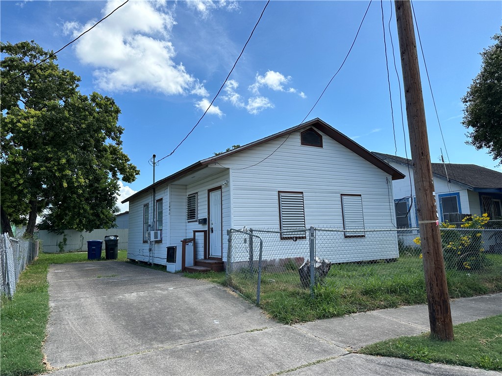 1446 Date Street Corpus Christi TX 78404
