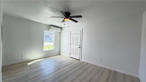 1513 10th Street 1 Corpus Christi TX 78404