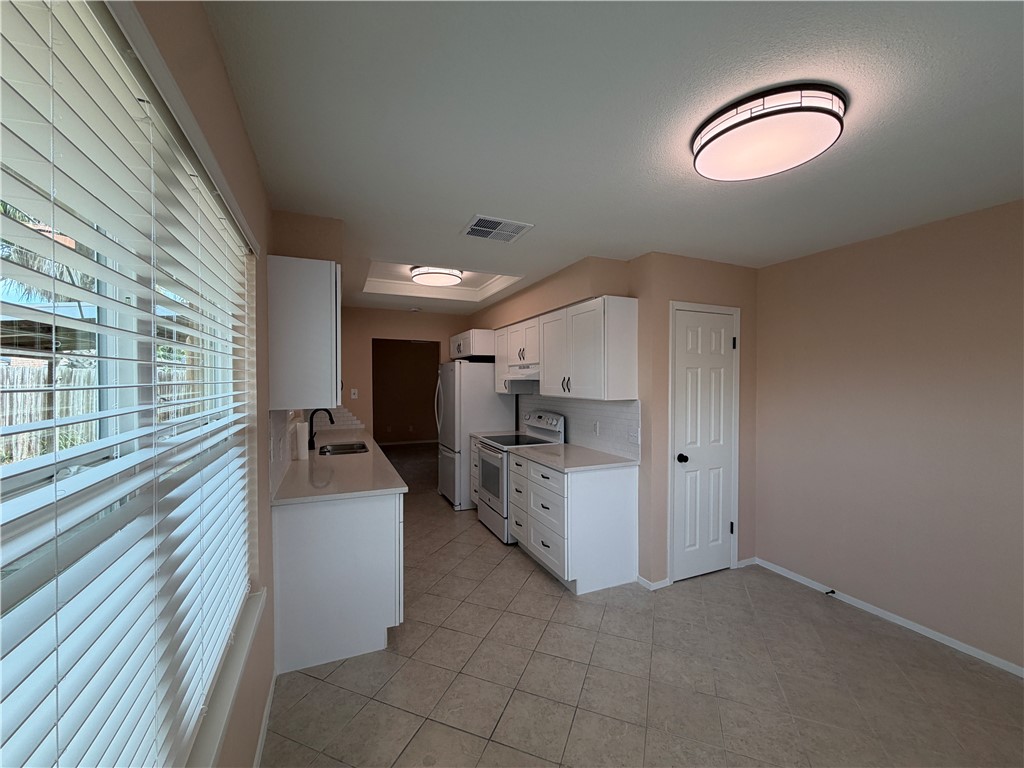 222 Perthshire Drive Corpus Christi TX 78418